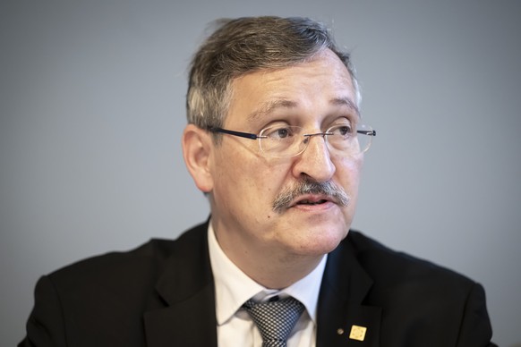 Michael Hengartner, Praesident ETH-Rat, spricht waehrend einer Medienkonferenz von Swissuniversities zum Entlastungspaket 2027, am Dienstag, 11. Februar 2025 in Bern. (KEYSTONE/Anthony Anex)