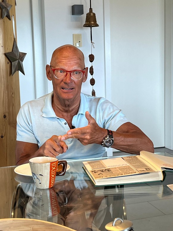 Heinz Frei in seiner Wohnung, Juli 2025