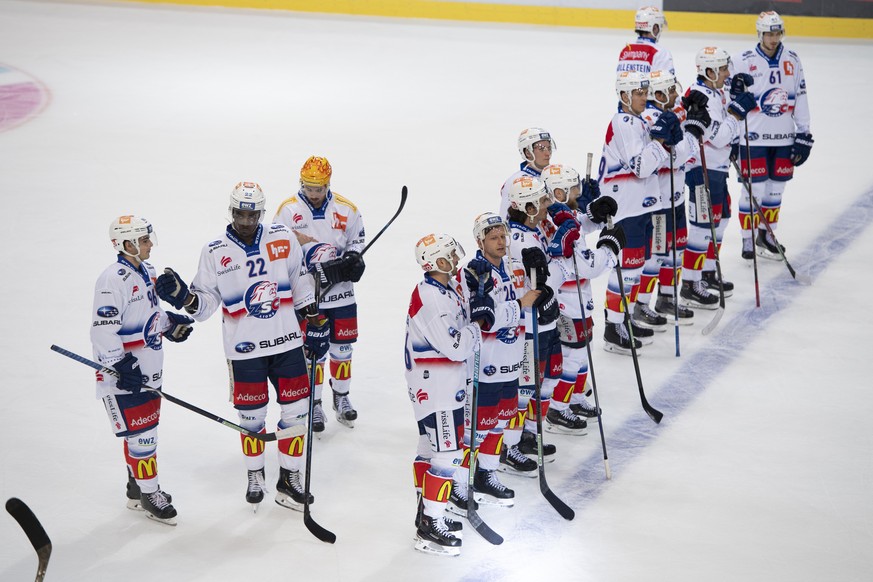 ZSC Spieler reagiert nach der Niederlage (2-3), beim Eishockey Meisterschaftsspiel der National League zwischen den SC Bern und dem ZSC Lions, am Freitag, 19. Oktober 2018, in der Postfinance Arena in ...