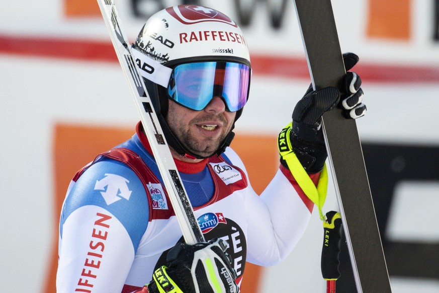 Beat Feuz of Switzerland reacts in the finish area during the men&#039;s downhill race at the Alpine Skiing FIS Ski World Cup in Wengen, Switzerland, Saturday, January 19, 2019. (KEYSTONE/Peter Schnei ...