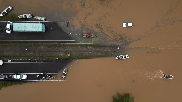 epa11316993 A picture taken with a drone shows the flood caused by the overflow of the Jacui river in the Praia de Paqueta, in the metropolitan area of Porto Alegre, Brazil, 03 May 2024. Regional auth ...