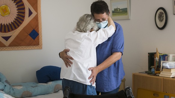 AVIS --- TO THE DEMENTIA CARE HOME "SCHOENBUEHL" IN SCHAFFHAUSEN WE MAKE THE FOLLOWING NEW PHOTO AVAILABLE.  MORE PHOTOS CAN BE FOUND AT visual.keystone-sda.ch --- *** EDITOR ATTENTION ...