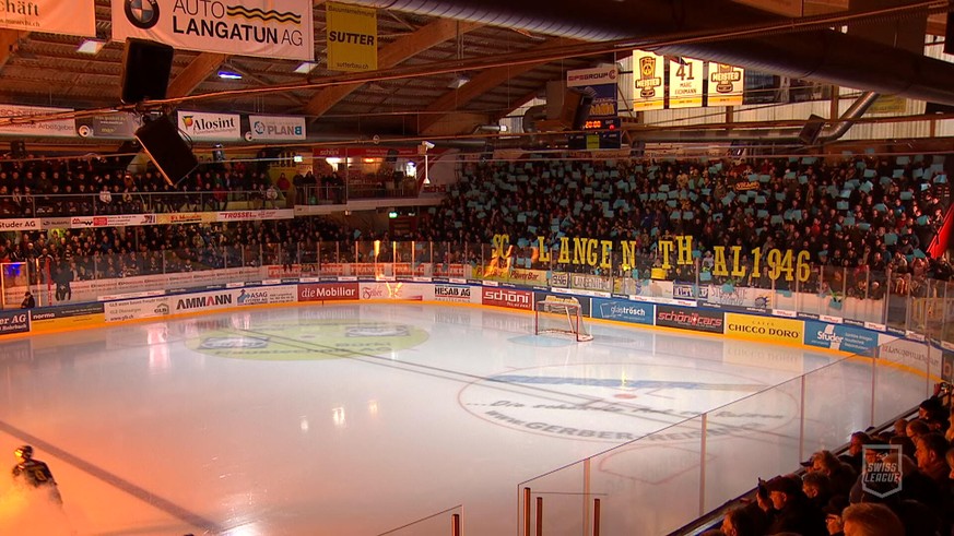 Die Stimmung im Langenthaler Schoren vor dem Spiel.