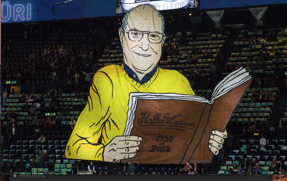 Auch bei den Fans war der Reporter beliebt – 2022 widmeten sie ihm gar eine Choreografie.
