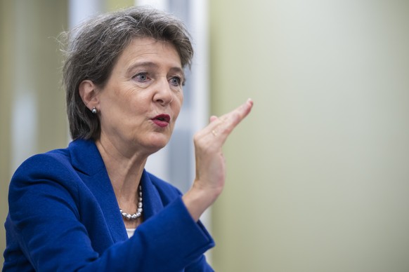 La conseillere federale Simonetta Sommaruga, s&#039;exprime lors d&#039;une conference de presse apres avoir inaugurer la Conference internationale sur l&#039;energie hydraulique dans les pays en deve ...