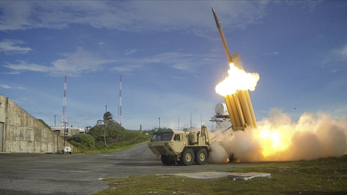 epa06249577 (FILE) - A handout file photo made available by the US Department of Defense (DoD) shows the first of two Terminal High Altitude Area Defense (THAAD) interceptors being launched during a s ...