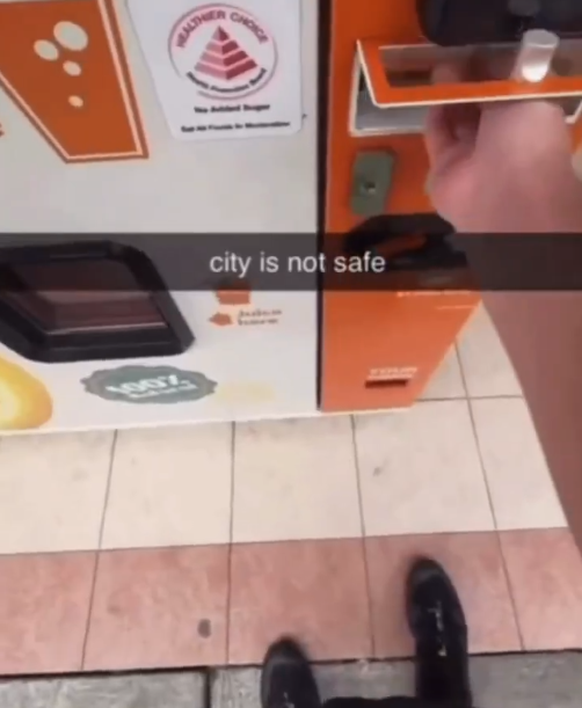 Singapur Strohhalm Streich