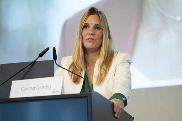 Corina Gredig, Fraktionspraesidentin, spricht anlaesslich der Delegiertenversammlung der Gruenliberalen Partei Schweiz (GLP) vom Samstag, 19. Oktober 2024 in Rueschlikon. (KEYSTONE/Christian Beutler)