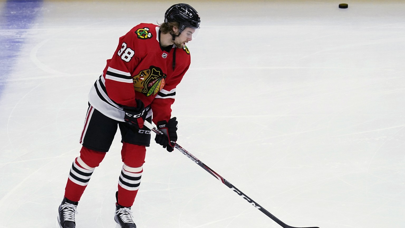 Chicago Blackhawks left wing Brandon Hagel warms up before the team&#039;s NHL hockey game against the Florida Panthers in Chicago, Thursday, March 25, 2021. (AP Photo/Nam Y. Huh)
Brandon Hagel