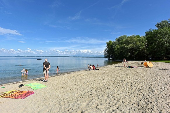 Paradis Plage Colmbier Rauszeit Schweizer Strand