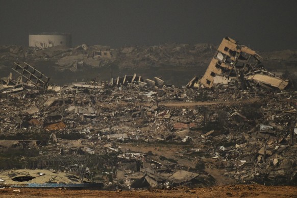 Buildings that were destroyed during the Israeli ground and air operations stand in the northern Gaza Strip as seen from southern Israel, Monday, Feb. 2, 2026. (AP Photo/Leo Correa)
Israel Palestinian ...