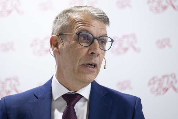Der neugewaehlte Praesident Peter Knaebel spricht an der ordentlichen Delegiertenversammlung des Schweizerischen Fussballverbandes SFV, am Samstag, 24. Mai 2025, in Ittigen. (EYSTONE/Peter Schneider)
