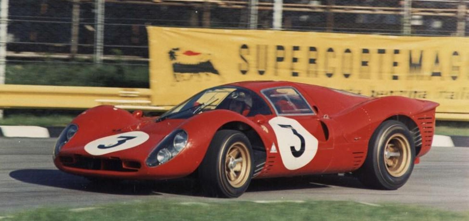 Ferrari 330 P4 at &quot;1000 km di Monza&quot;, 1967 rennwagen auto https://commons.wikimedia.org/wiki/File:Ferrari_330_P4_1967.jpg