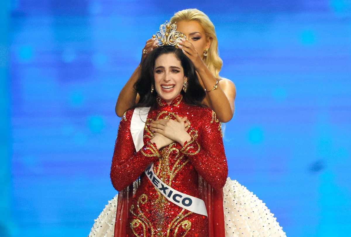 Insultée en public, la candidate mexicaine a été élue Miss Univers