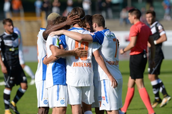 Grasshopper&#039;s players celebrate the 0-1 during the Super League soccer match FC Lugano against Grasshopper Club Zuerich at the Cornaredo stadium in Lugano on Sunday, 24 September, 2017. (KEYSTONE ...