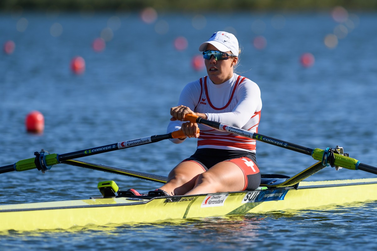 epa08731323 Jeannine Gmelin of Switzerland in action during the Women's Single Sculls heats at the European Rowing Championshps 2020 in Poznan, Poland, 09 October 2020. EPA/Jakub Kaczmarczyk POLA ...