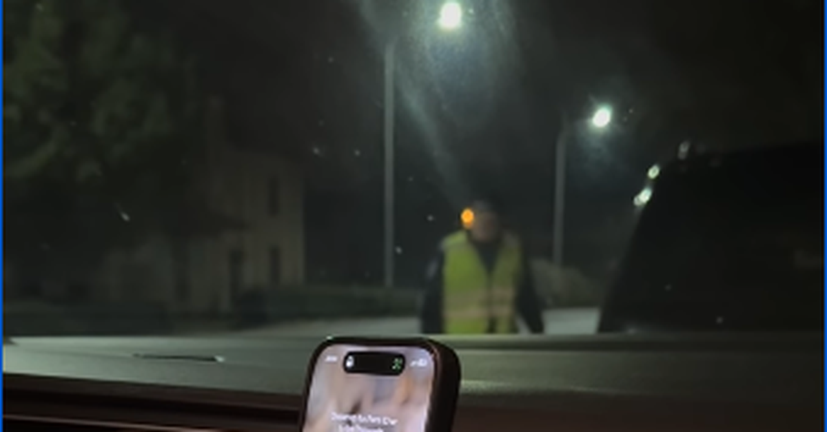 -Hier-spricht-man-Deutsch-Aargauer-Polizist-staucht-Autoinsassen-wegen-Englisch-zusammen