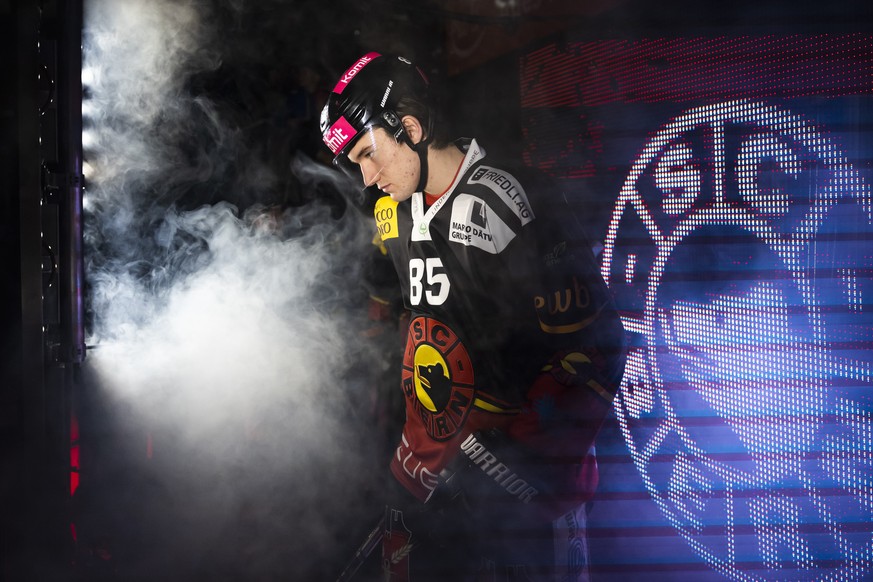 Bern's Nick Mele skates on the ice before the National Ice Hockey League championship game between SC Bern and Lausanne HC, Tuesday, January 31, 2023 at Postfinance Arena in Bern.  (Corner stone...