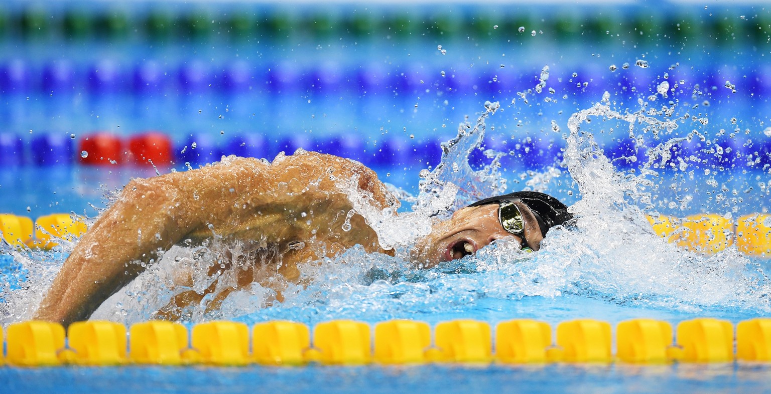 epa05469815 Michael Phelps of USA in action during the men&#039;s 4x200m Freestyle Relay race of the Rio 2016 Olympic Games Swimming events at Olympic Aquatics Stadium at the Olympic Park in Rio de Ja ...