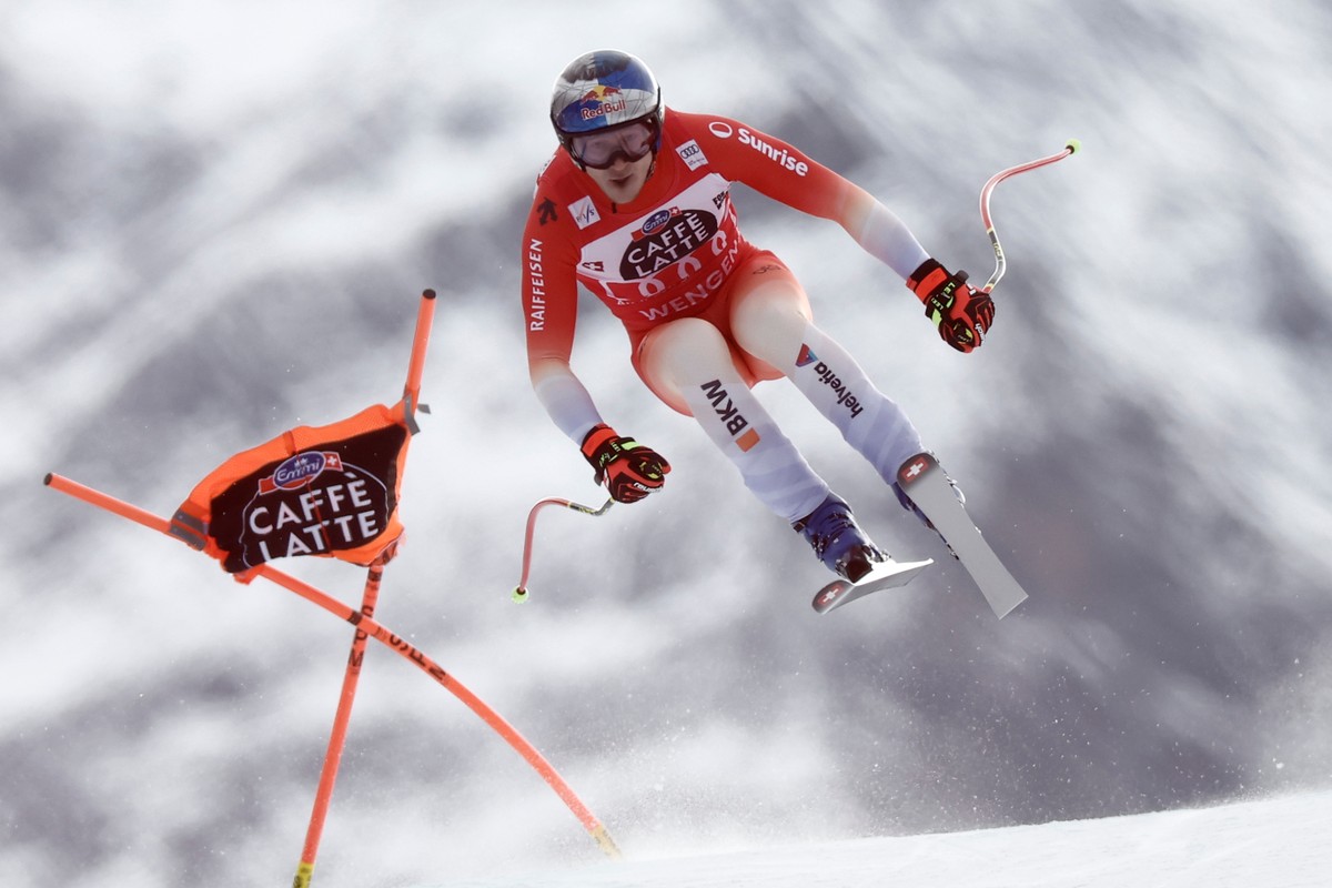 Switzerland's Marco Odermatt speeds down the course during an alpine ski, men's World Cup downhill, in Wengen, Switzerland, Saturday, Jan. 17, 2026. (AP Photo/Gabriele Facciotti)
Switzerland ...