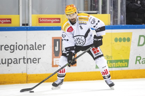 Luganos PostFinance TopScorer Mark Arcobello im Eishockey Spiel der National League zwischen den Rapperswil Jona Lakers und dem HC Lugano am Montag, 28. Dezember 2020, in der St. Galler Kantonalbank A ...