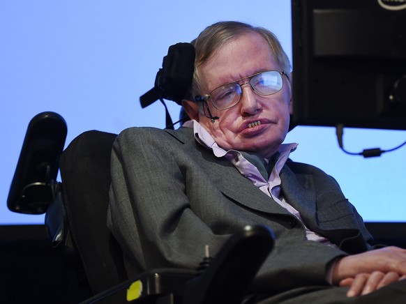 epa04511607 British astrophysicist Professor Stephen Hawking speaks during a press conference in London, Britain, 02 December 2014. US semiconductor chip maker Intel demonstrated for the first time wi ...