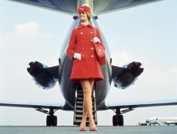 Das Mäntelchen einer Stewardess der französischen Fluggesellschaft Air Inter (1997 von Air France übernommen). 