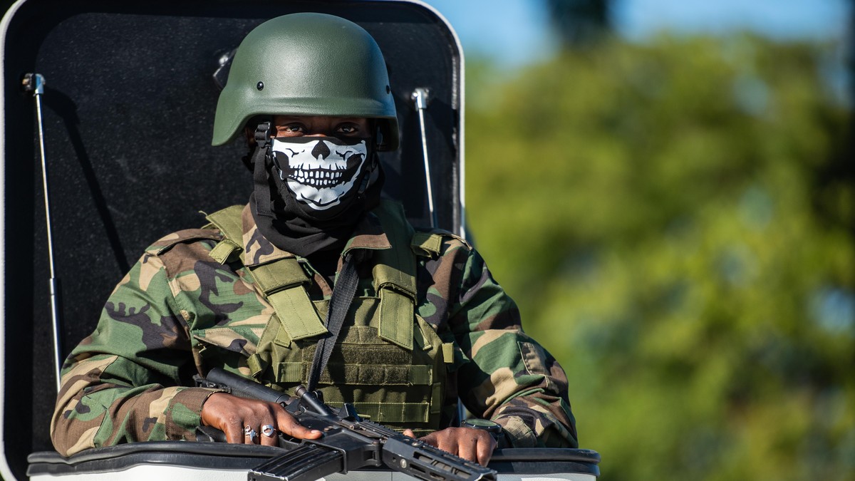 Reports: Violence escalates in Haiti – gangs attack prison “When Alexei died, my world collapsed”: that was Navalny’s funeral