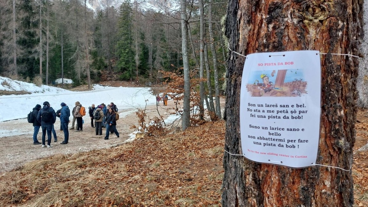 Die Sanierung der Bobbahn in Cortina steht unter einem schlechten Stern.