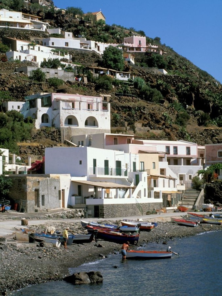 alicudi porto. aeolian alicudi. Italy. (Photo by: Bluered/REDA&amp;CO/Universal Images Group via Getty Images)