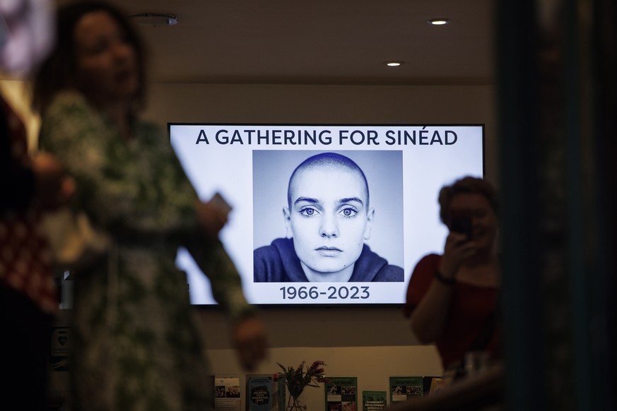 epa10772281 People arrive to attend a vigil for Irish singer-songwriter and activist Sinead O&#039;Connor at the London Irish Centre, in London, Britain, 27 July 2023. Sinead O&#039;Connor was found d ...