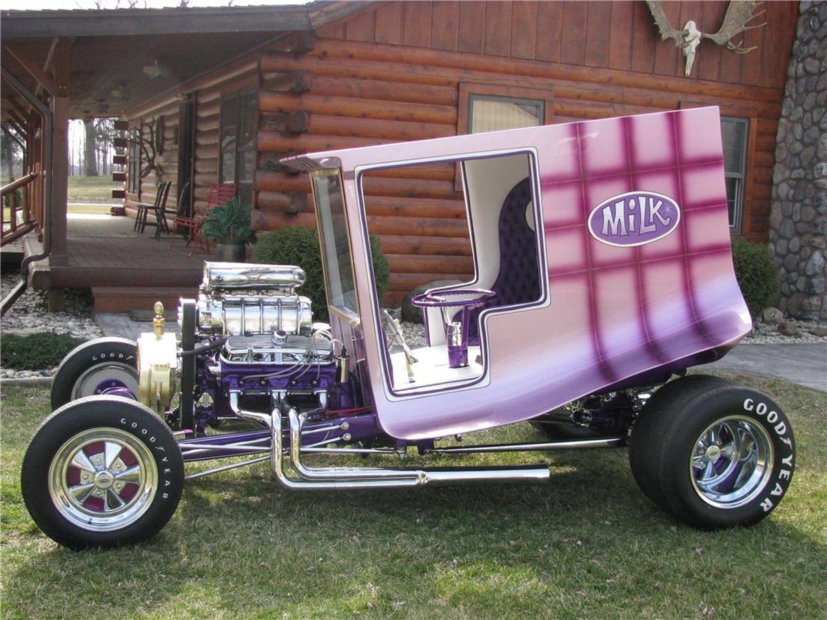Milk Wagon, George Barris http://www.barrett-jackson.com/Archive/Event/Item/1965-CUSTOM-BUILT-MILK-TRUCK-137932