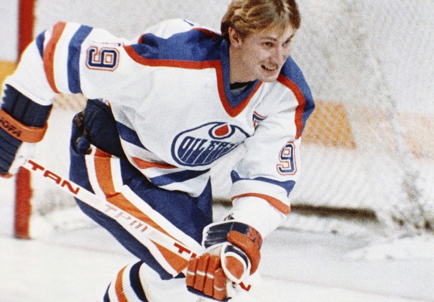 Hockey player for Edmonton Oilers Wayne Gretzky in action in January 1984. (AP Photo)