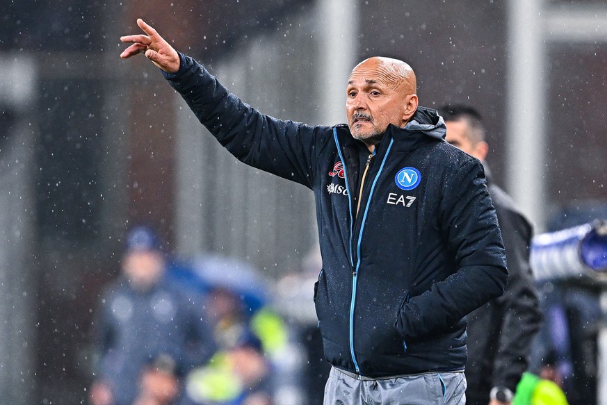 epa10396202 Napoli���s Italian head coach Luciano Spalletti reacts during the Italian Serie A soccer match Uc Sampdoria vs Ssc Napoli at Luigi Ferraris stadium in Genoa, Italy, 08 January 2023. EPA/Si ...