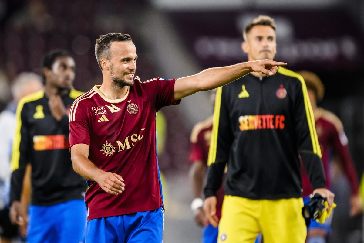 Servette's forward Jeremy Guillemenot reacts during the UEFA Champions League Second qualifying round first leg soccer match between Switzerland's Servette FC and Belgium's KRC Genk, at ...