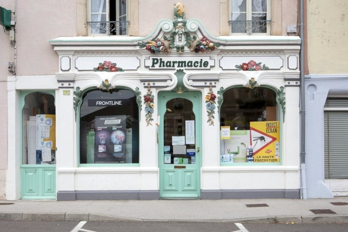Weird France! Skurrile Gebäude und Strassenattraktionen in Frankreich. https://www.archive-arn.fr/