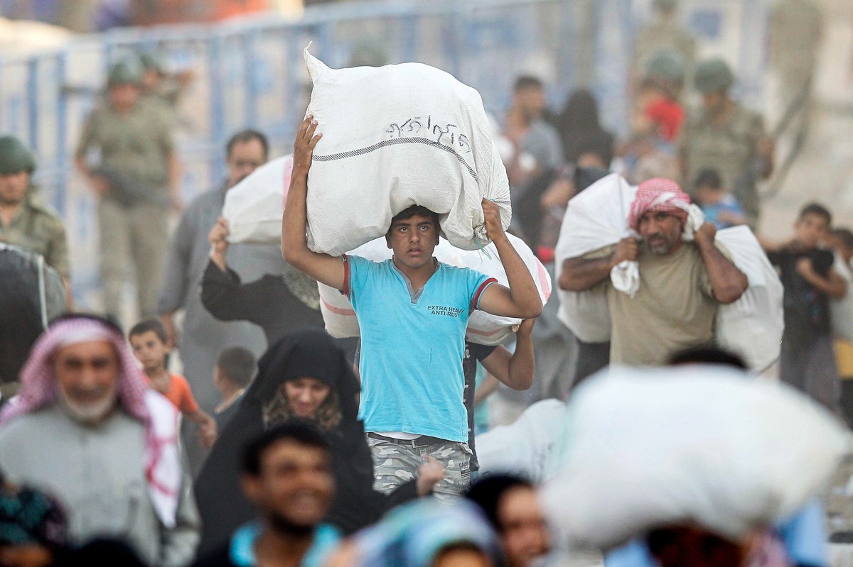 Syrische Flüchtlinge auf dem Weg in die Türkei.&nbsp;