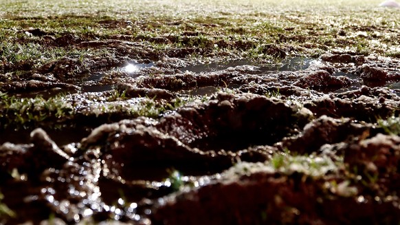 epaselect epa05821348 A view of the pitch conditions before the German DFB Cup quarter final soccer match between Sportfreunde Lotte and Borussia Dortmund, in Lotte, Germany, 28 February 2017. The mat ...