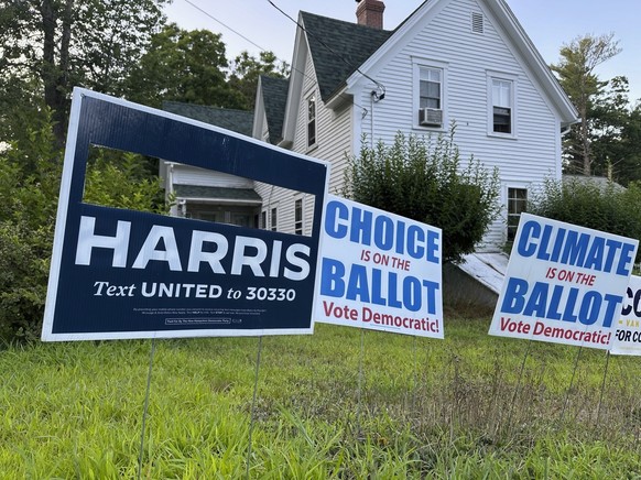 A campaign sign with President Joe Biden&#039;s name cut out stands in Northwood, N.H., Sunday, July 21, 2024. Homeowner Tom Chase, 79, said he removed Biden&#039;s name last week and was relieved and ...