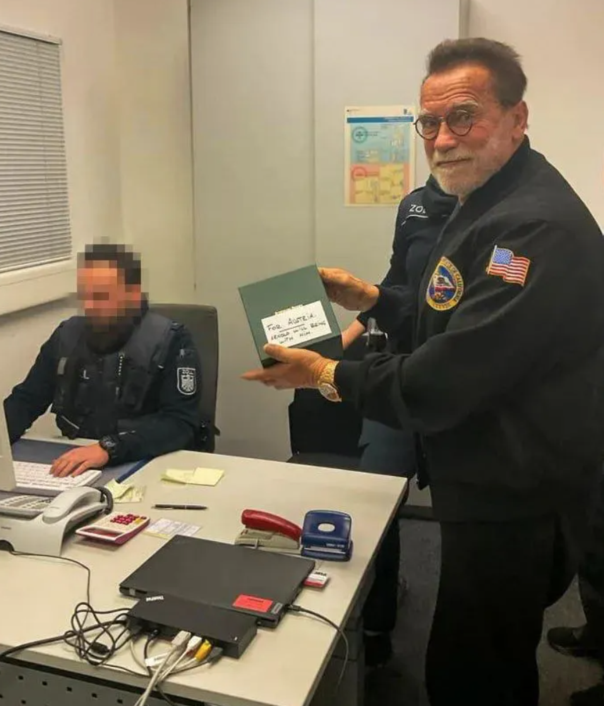 Arnold Schwarzenegger Uhr Zoll München