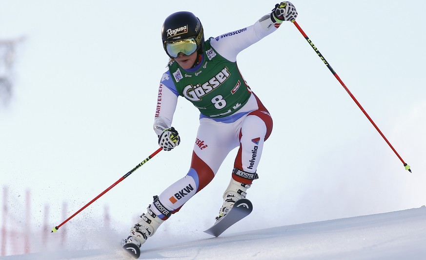 Switzerland&#039;s Lara Gut competes during an alpine ski women&#039;s World Cup giant slalom, in Lienz, Austria, Friday, Dec. 29, 2017. (AP Photo/Giovanni Auletta)