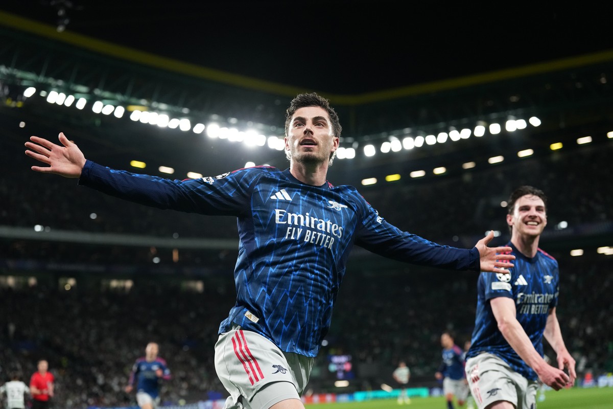 Arsenal's Kai Havertz celebrates after scoring his sides first goal during the Champions League quarterfinals, first leg, soccer match between Sporting CP and Arsenal, in Lisbon, Tuesday, April 7 ...