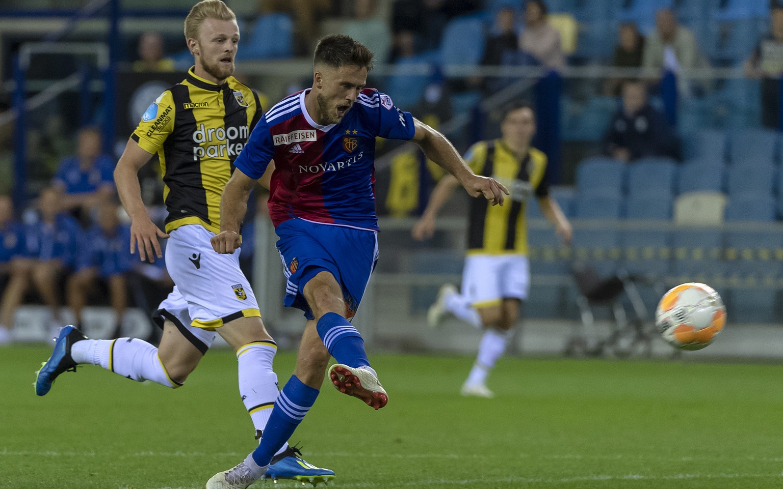 Basel&#039;s Ricky van Wolfswinkel scores during the UEFA Europa League third qualifying round first leg match between Netherland&#039;s Vitesse and Switzerland&#039;s FC Basel 1893 in the GelreDome s ...
