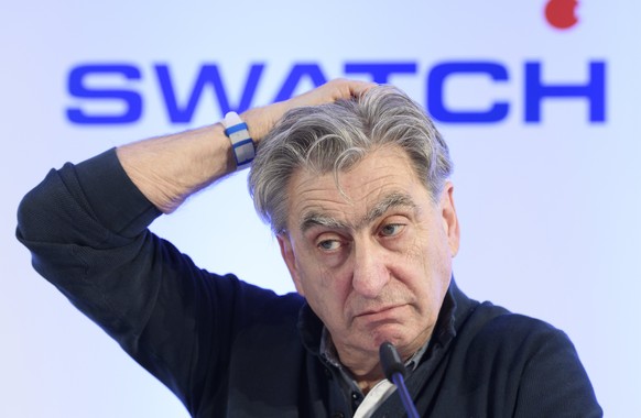 epa06602852 Nick Hayek, CEO Swatch Group, President of the Swatch Group Executive Management Board speaks during a press conference of the year 2017 final results of Swiss watch company Swatch Group,  ...