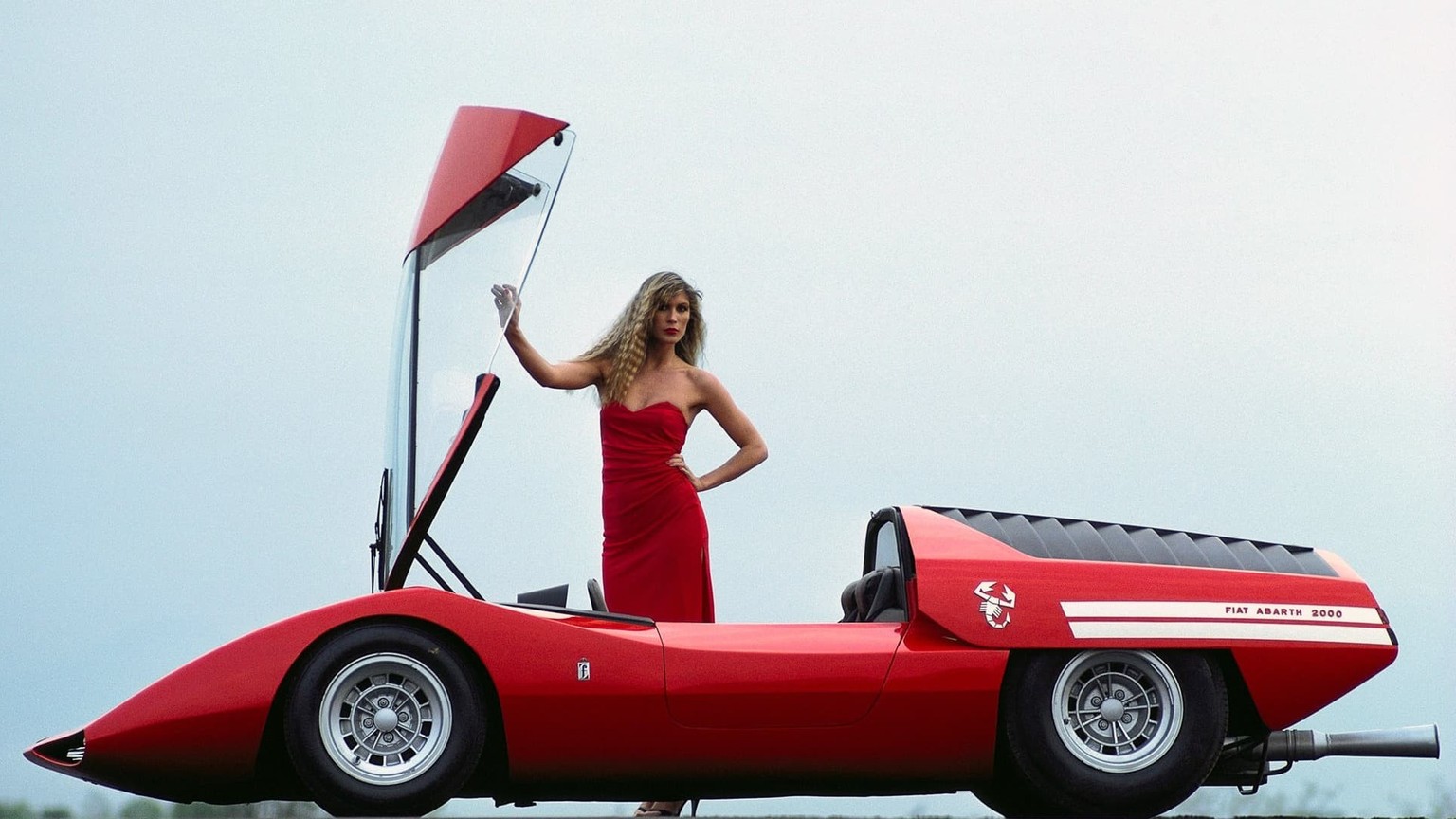 Abarth 2000 Scorpione, 1969: Designed by Filippo Sapino for Pininfarina. Much like the Ferrari 512S you listed, this car features a massive, forward-tilting glass canopy. It is perhaps the "pures ...
