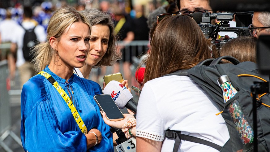 ROUSSE Marion: Tour de France Femmes 2023 1. Stage ROUSSE Marion FRA Event Director Querformat - quer - horizontal - Landscape - Event/Veranstaltung: Tour de France Femmes avec Zwift 1. Stage - Catego ...