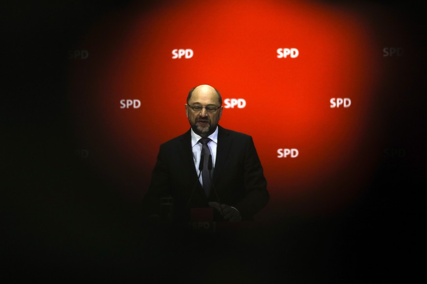 German Social Democratic Party, SPD chairman Martin Schulz briefs the media after a party&#039;s leaders meeting in Berlin, Friday, Dec. 1, 2017. Schulz said his party will talk next week about whethe ...