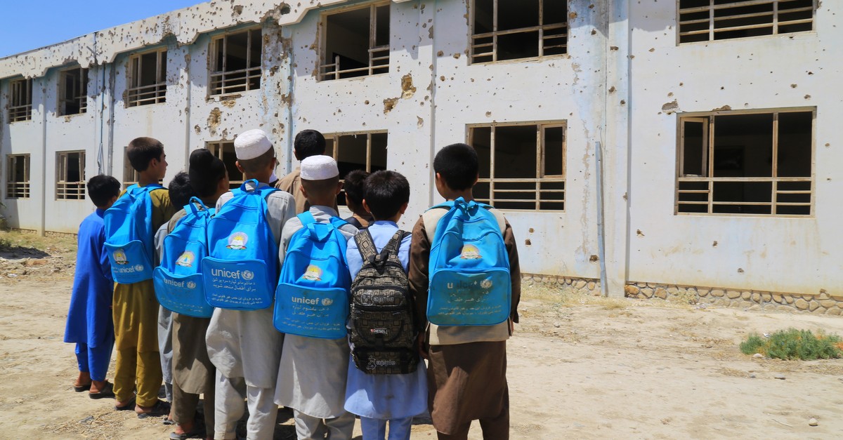 Munition aus 40 Jahren Krieg fordern in Afghanistan weitere Opfer