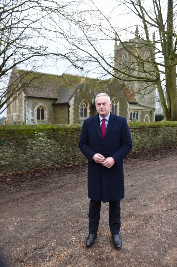 Queen Elizabeth II at WI meeting Presenter and newsreader Huw Edwards arrives for his guest appearance at the Sandringham Women's Institute WI meeting at West Newton Village Hall, Norfolk.  PA photo.  image...