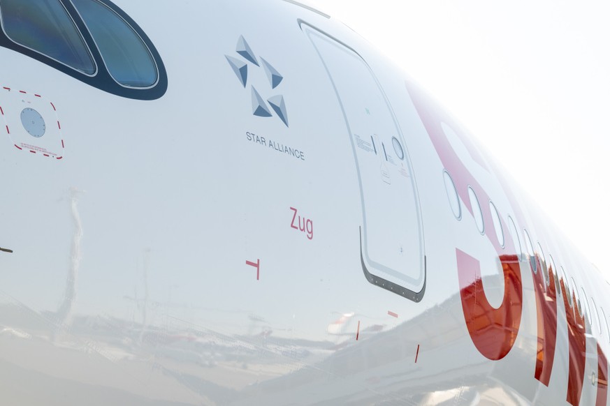 Der fabrikneue A350 trägt den Namen «Zug».